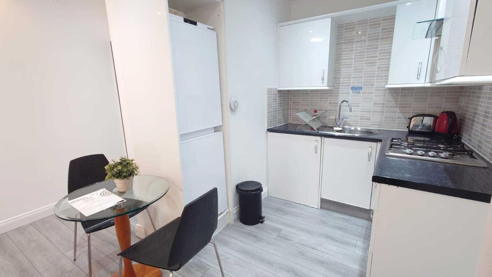 Kings Central Apartments In Kings Cross Londra Esterno foto